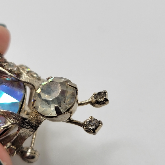 VTG Warner Fly Brooch | Silver Tone, Clear & AB Rhinestones | SIGNED - Picture 7 of 10